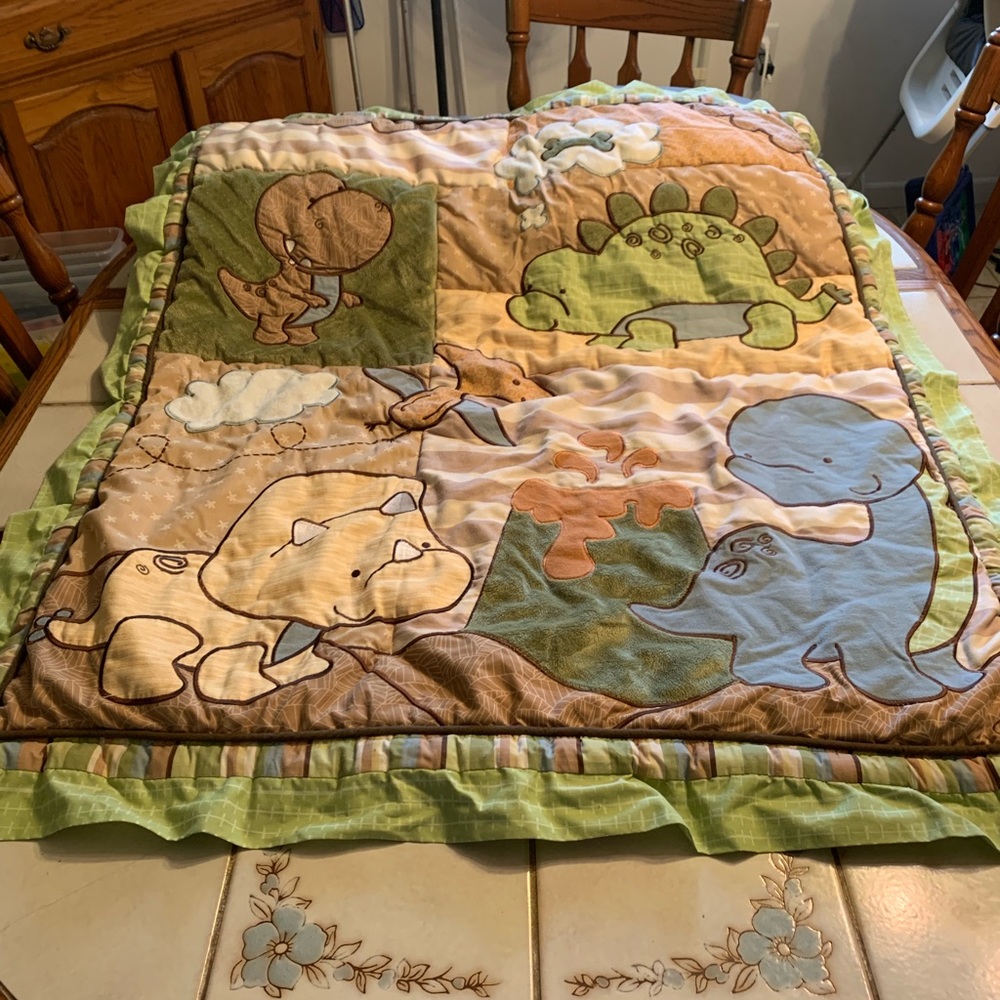 🦖Cocalo Dinosaur 🦕 Crib Set / Toddler Bed Set 🦖